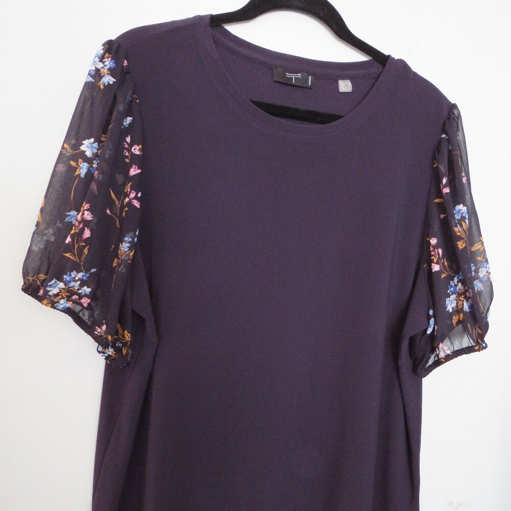 Tahari 1X Navy blouse